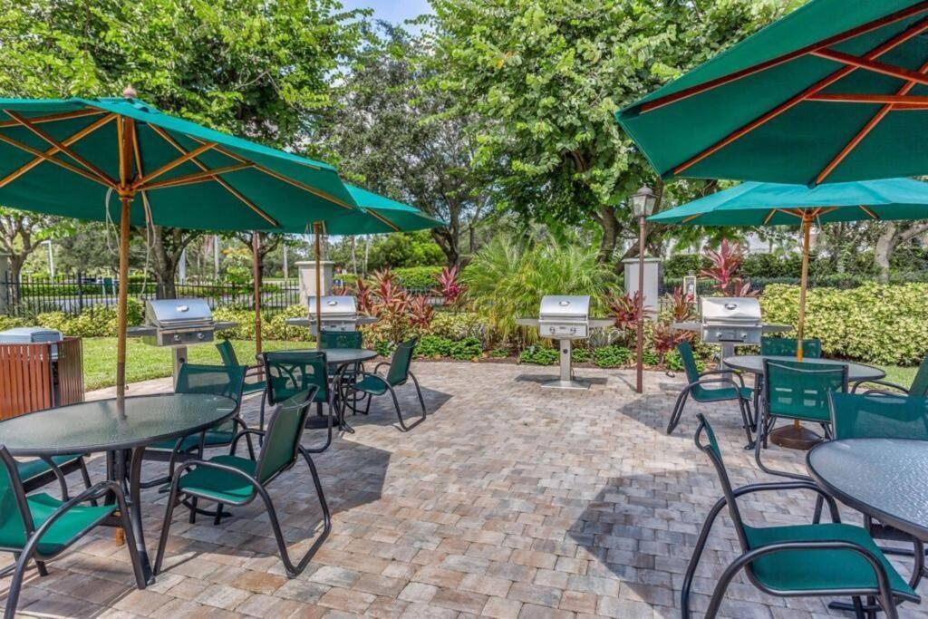 Greenlinks Golf View Villa Flamingo At Lely Resort Naples Exterior foto